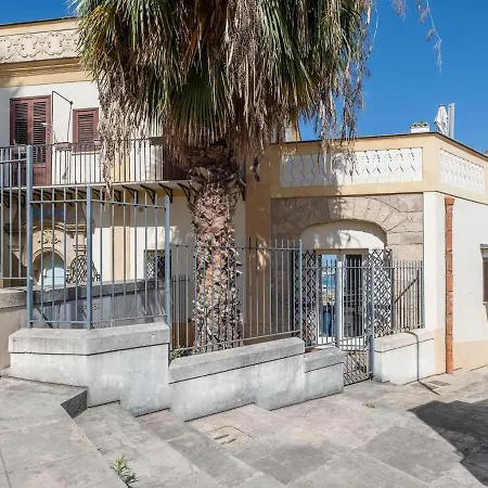 Willa In Storica Lanterna Sul Mare